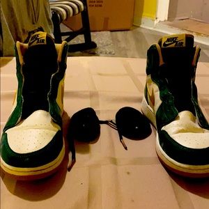 Air Jordan 1 GS OG Used”Celtics”Size 4